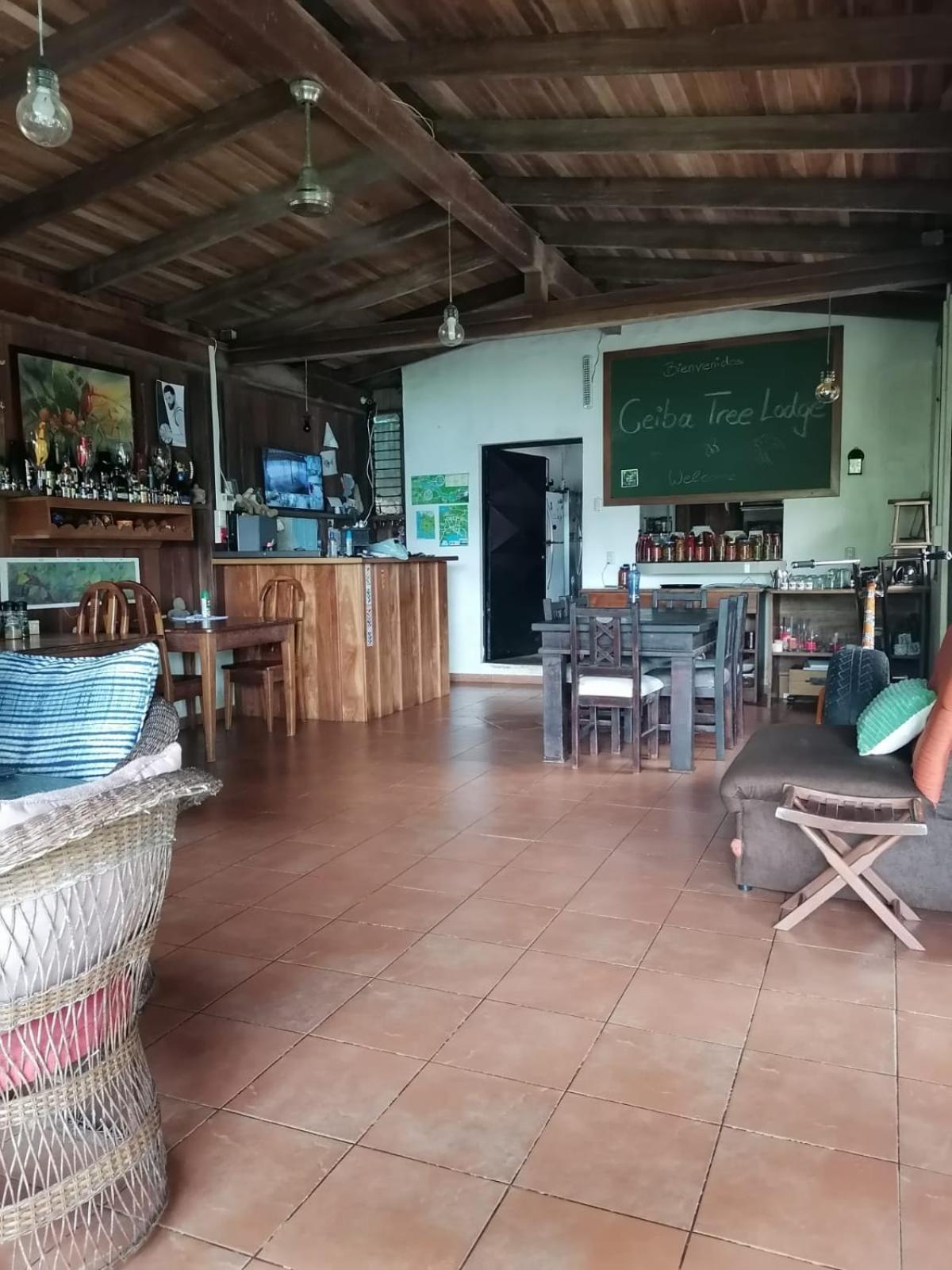 Tilarán La Ceiba Tree Lodge מראה חיצוני תמונה